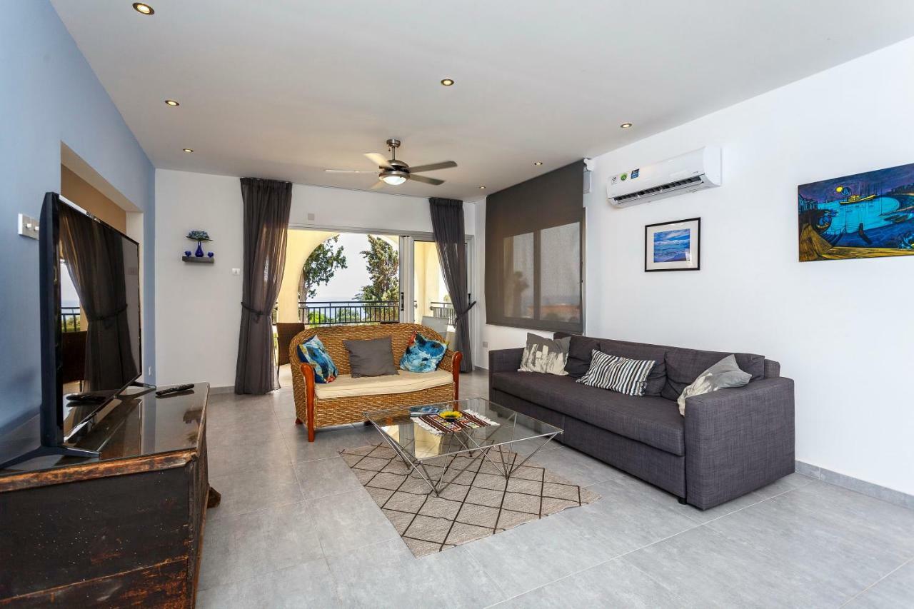 Coral Bay Sea Breeze Apartments - 3 Bedroom Apartment Pégeia Exteriör bild